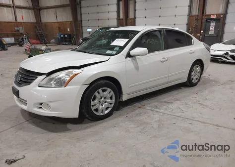 2010 Nissan Altima 2.5 S z USA, uszkodzony, nr VIN 1N4AL2AP6AN493728